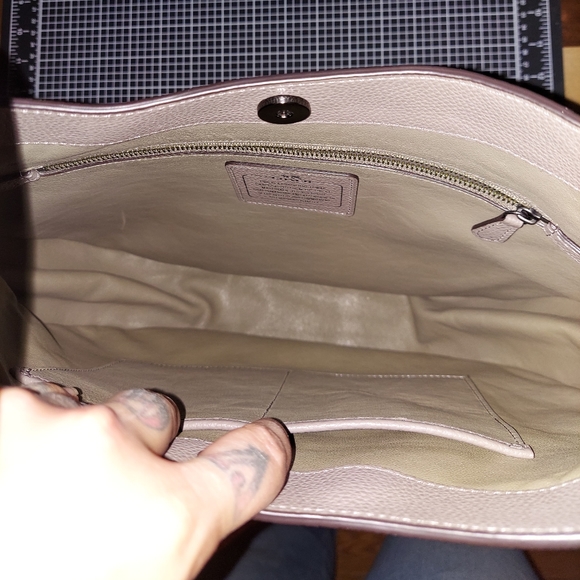 Cross posted Coach Nomad Fringe Ram filigree tattoo chelsea - Picture 4 of 7